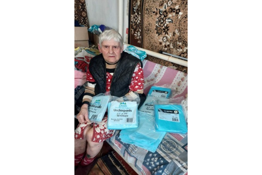 Helping bedridden people / Допомога людям лежачим