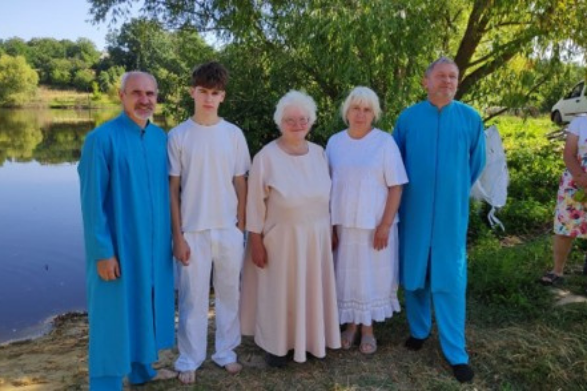 Water Baptism at the Church of Christ in Lebedyn / Водне хрещення в с. Лебедин Церква Христова